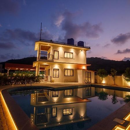 Eden Garden Villa Alibag Bagian luar foto