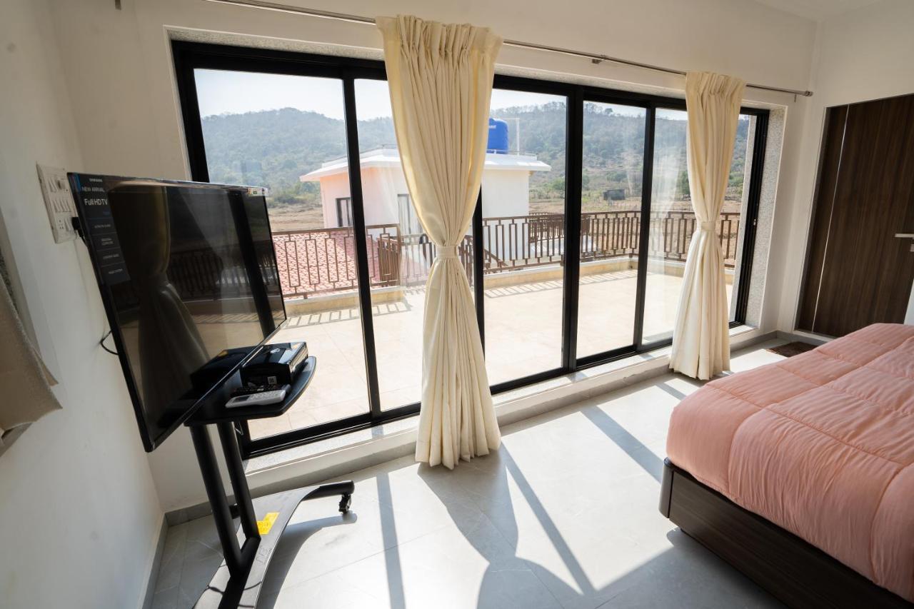 Eden Garden Villa Alibag Bagian luar foto